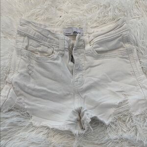 Vervet white stretch denim distressed shorts. Size XS.